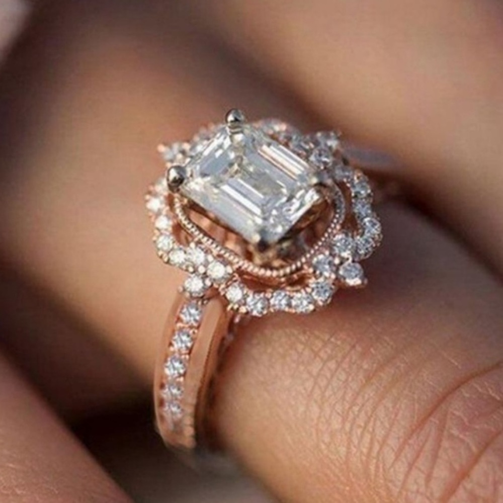 NEW💍18K ROSE GOLD DIAMOND HALO CUT RING, CUTE RING, SHINY RING.